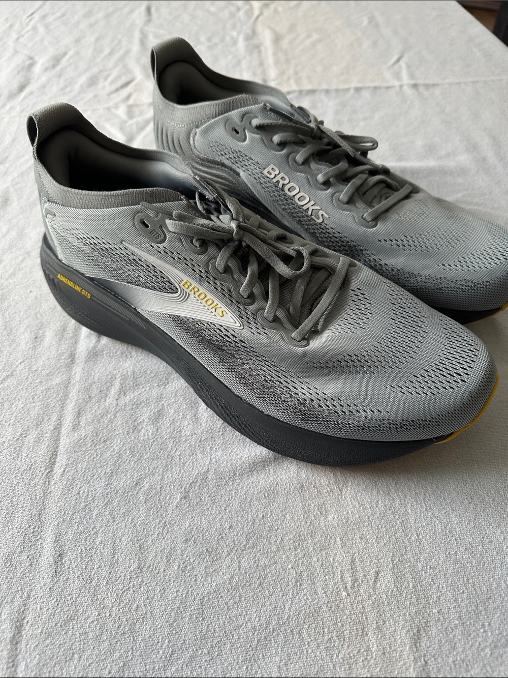Brooks Adrenaline GTS